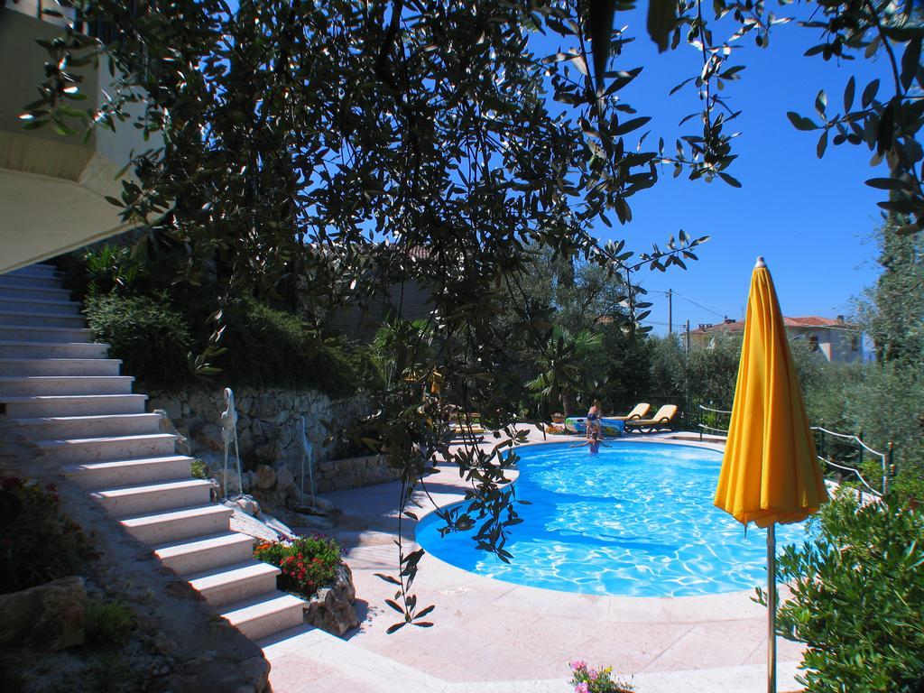Villa Giada Torri Del Benaco Exterior foto